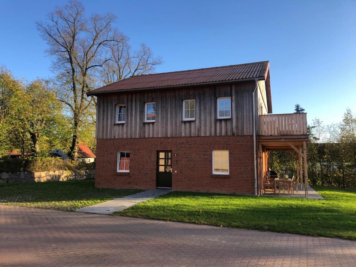 Farm-Chalet Renzow Екстер'єр фото