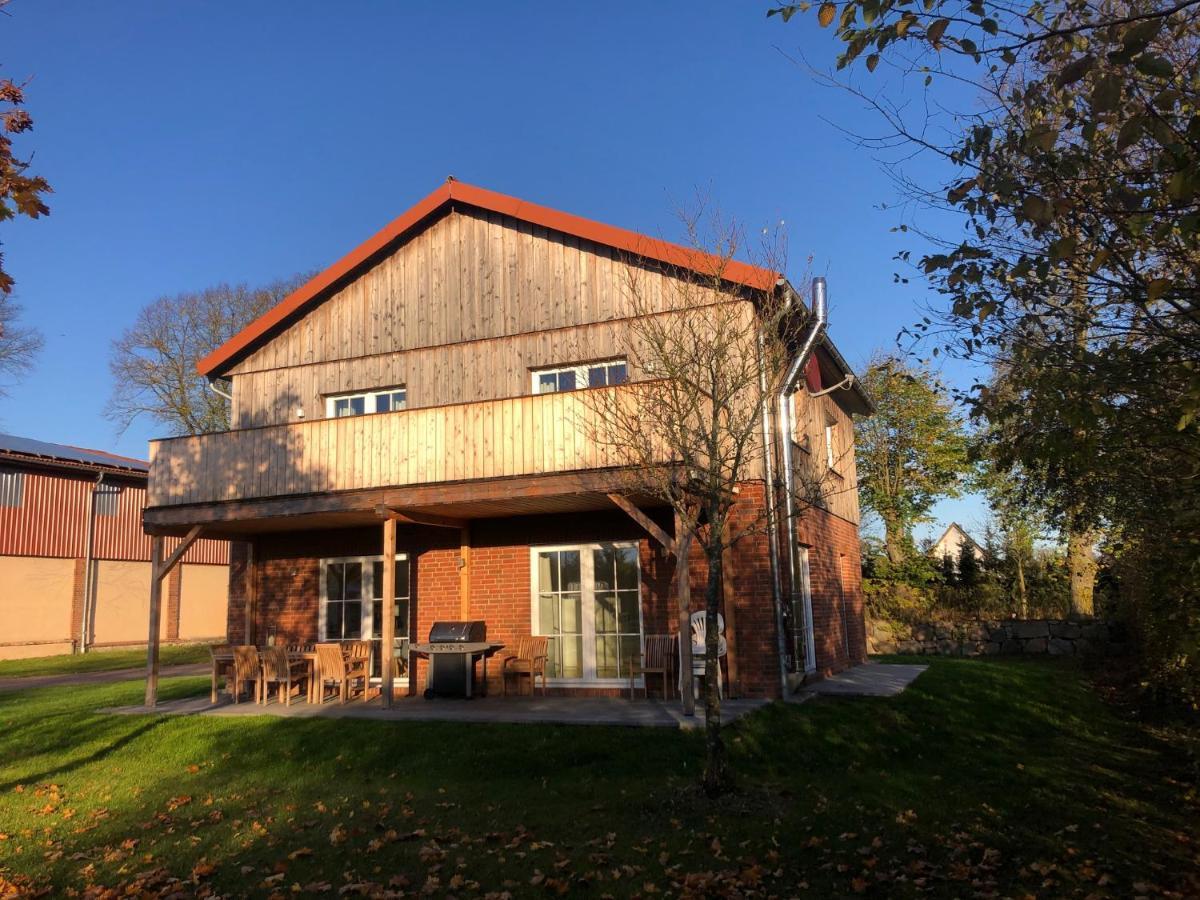 Farm-Chalet Renzow Екстер'єр фото
