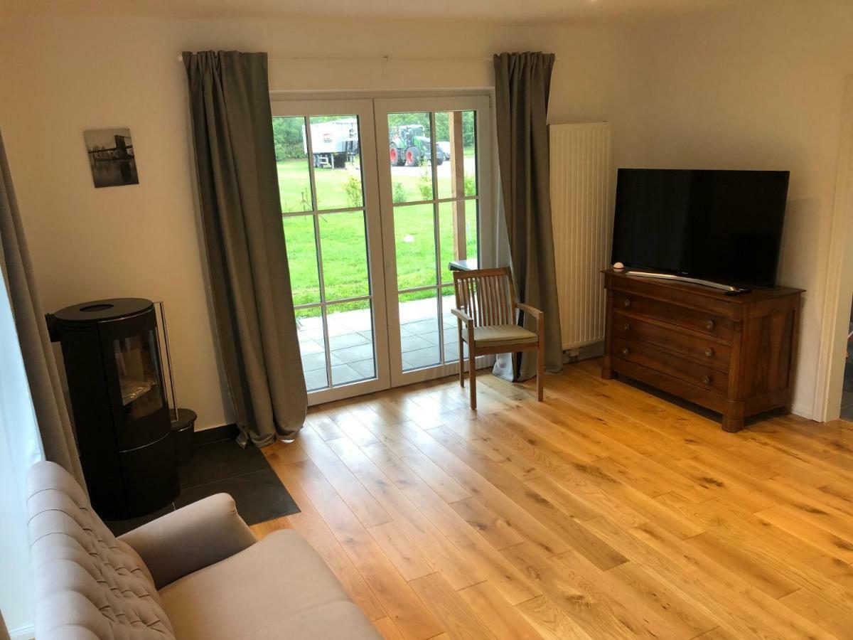 Farm-Chalet Renzow Екстер'єр фото